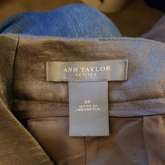 Ann Taylor Skirt Sz 0 Petite knee length Slit Metallic Look Work Wear Corporate - Picture 5 of 12